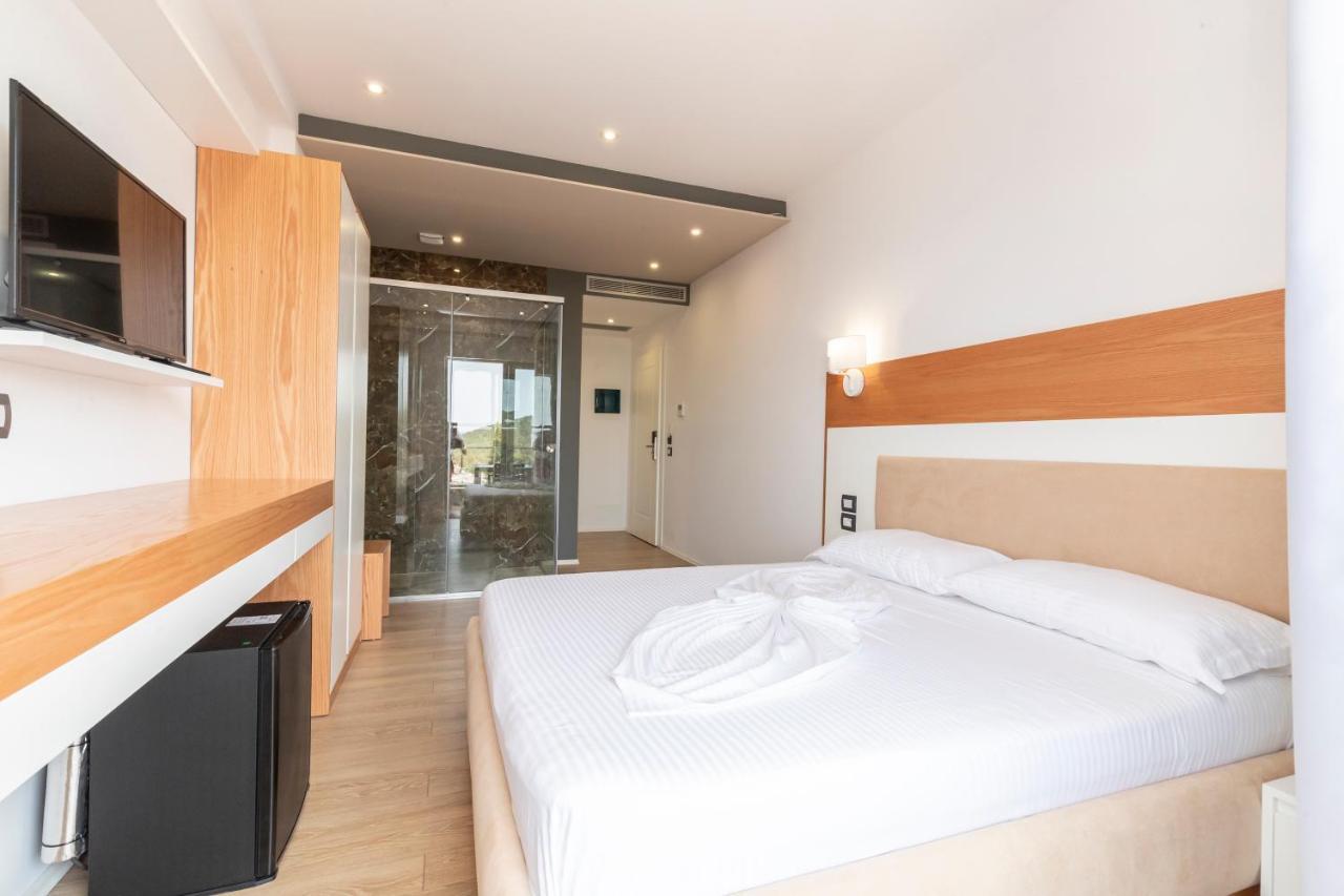 Ventus Hotel Ksamil Dış mekan fotoğraf